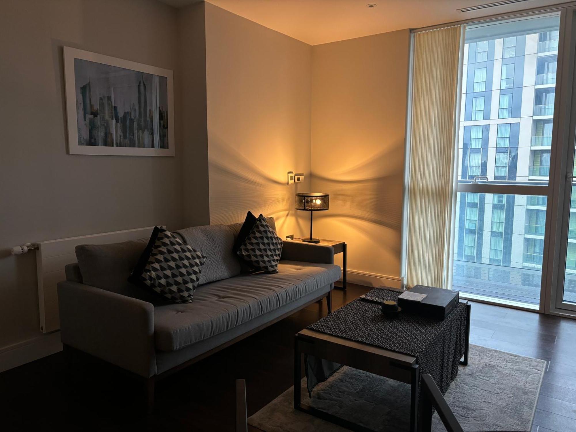 شقة Collection No9 Harbour Way لندن المظهر الخارجي الصورة